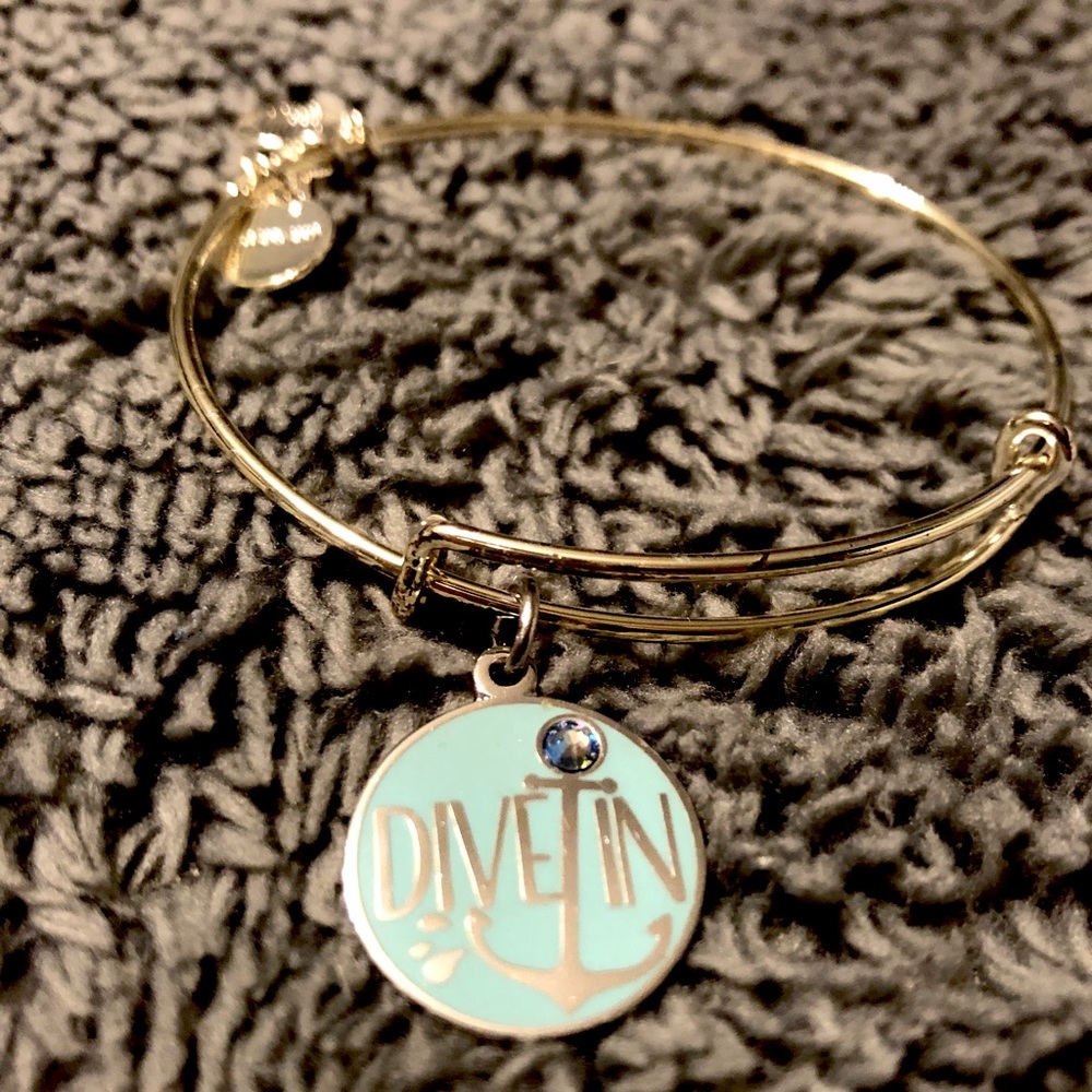 RETIRED Dive In Bangle